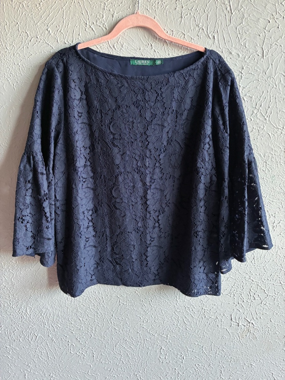 Lauren Ralph Lauren Top Womens Sz L. Blue Lace Embroidered Bell
Sleeve Lined